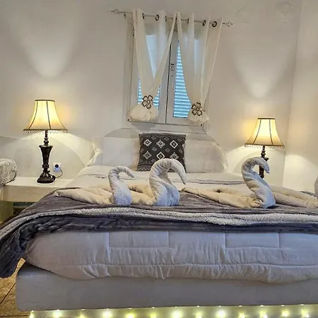 Pleasure Seaside Apartmán Perissa (Santorini)