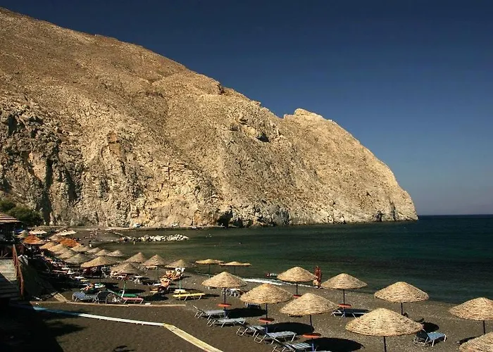 Pleasure Seaside * Perissa (Santorini)