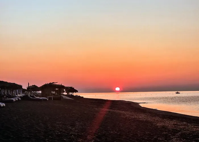 Pleasure Seaside Lejlighed *