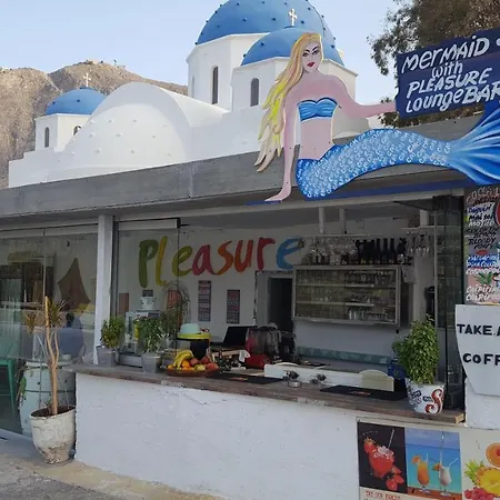 Apartment Pleasure Seaside Perissa (Santorini)