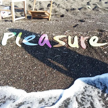 Pleasure Seaside 佩里萨