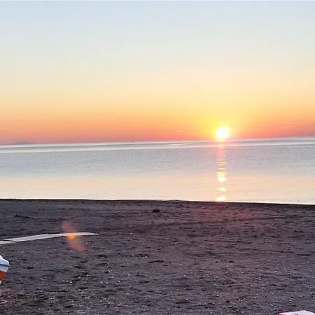 Pleasure Seaside 公寓 *