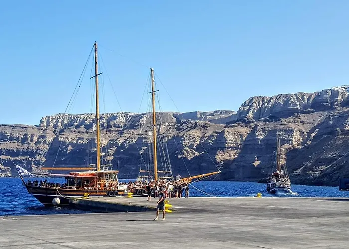 Apartment Pleasure Seaside Perissa (Santorini)